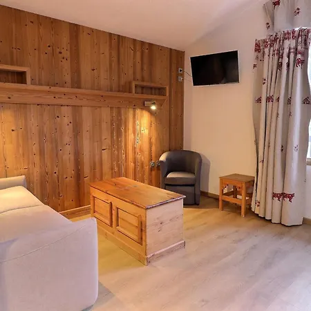 Cosy 2 Pièces, Skis Aux Pieds, Proche Commerces - Fr-1-182a-34 *